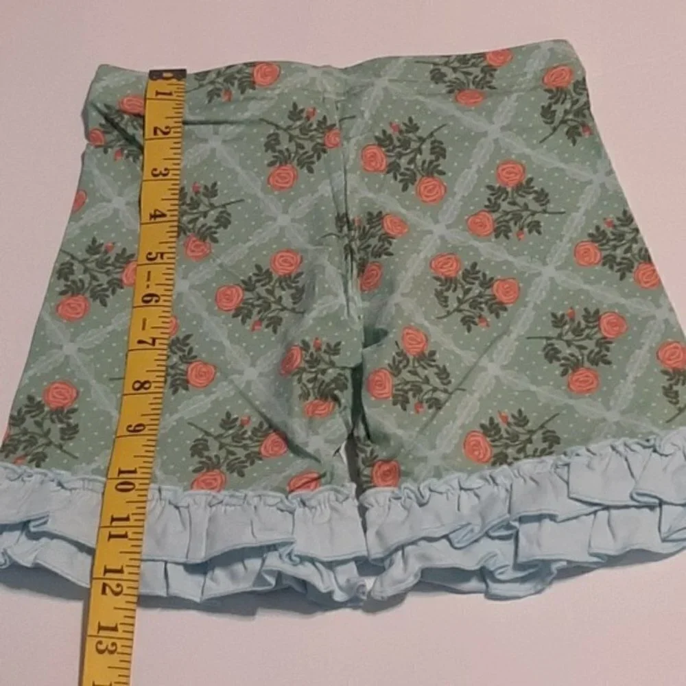Matilda Jane Going Green shorts size 8 New girl